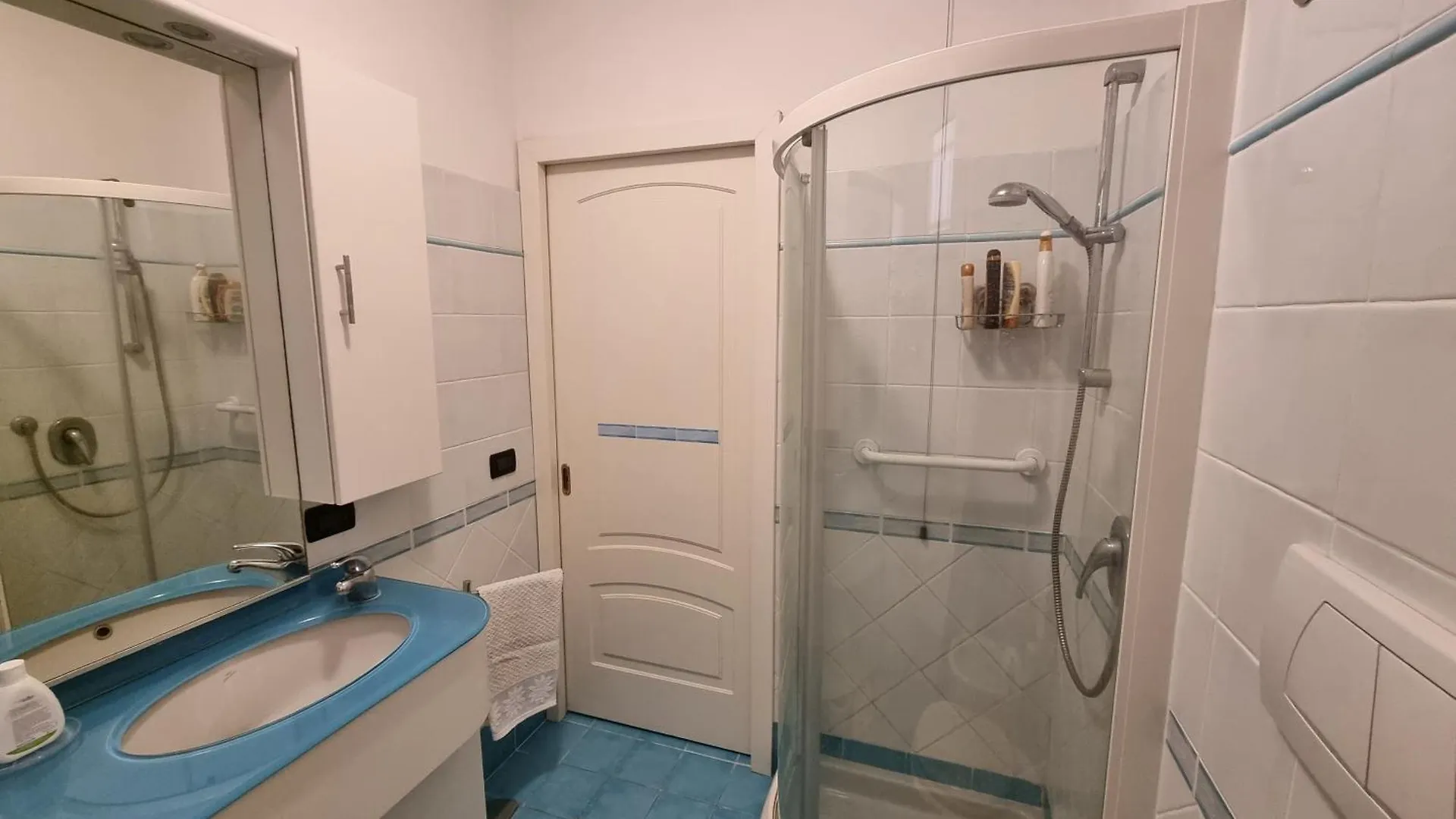 Apartment Appartamento La Casa Di Freddy Loano Italy